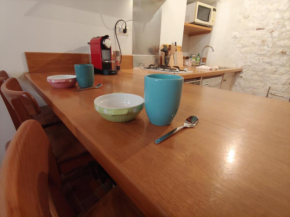 Charmante maison arlésienne à l'ombre des Arènes, de 2 à 5p Exterior foto